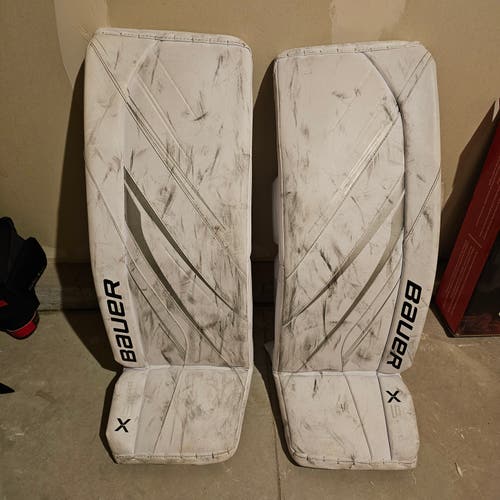 OBO 34" Bauer Vapor X5 Pro Goalie Leg Pads (Used)