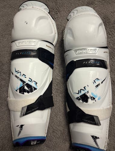 Senior Bauer Vapor Flylite 15" Shin Pads (Used)