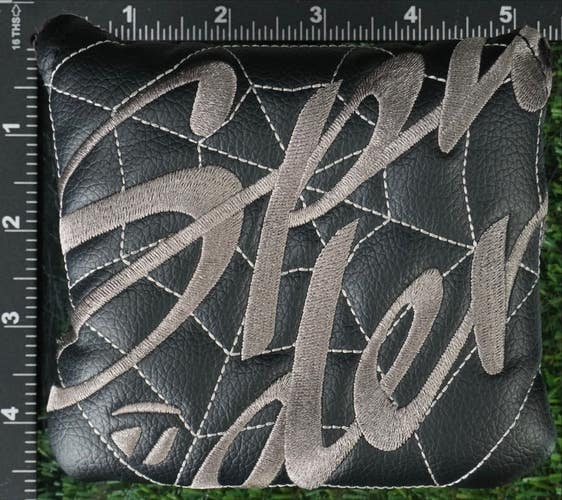 TAYLORMADE SPIDER GT MALLET PUTTER HEADCOVER MAGNETIC BLACK / GRAY / WHITE