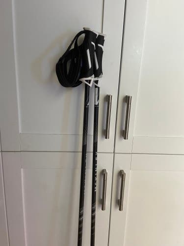 McKinley Ski Poles Size 125cm/49" Ø14