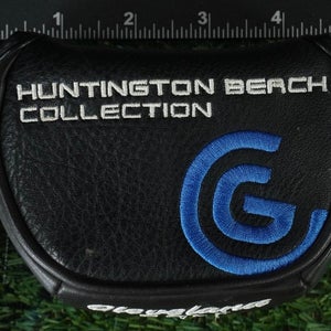 CLEVELAND HUNTINGTON BEACH MID MALLET PUTTER HEADCOVER BLACK / WHITE / BLUE