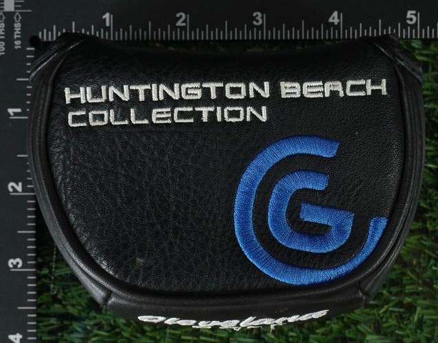 CLEVELAND HUNTINGTON BEACH MID MALLET PUTTER HEADCOVER BLACK / WHITE / BLUE