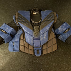 Used Large Bauer Hyperlite Goalie Chest Protector