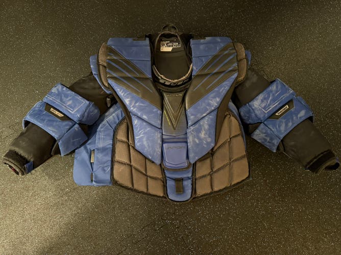 Used Large Bauer Hyperlite Goalie Chest Protector