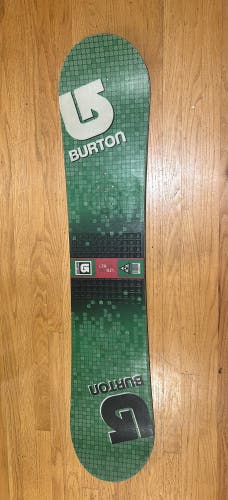 Unisex Burton G Progression Snowboard Freeride Without Bindings Directional Twin 130 cm (Used)