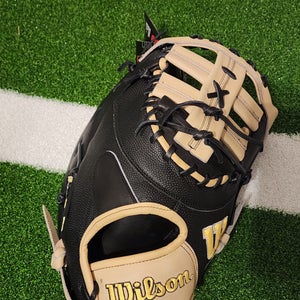 2025 Wilson RH First Base A2000 Baseball Glove 12.5" (New)