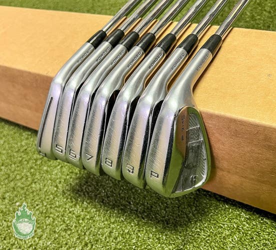 Right Handed TaylorMade P-770/P-7MC Forged Irons 4-PW Modus 125g Stiff Steel