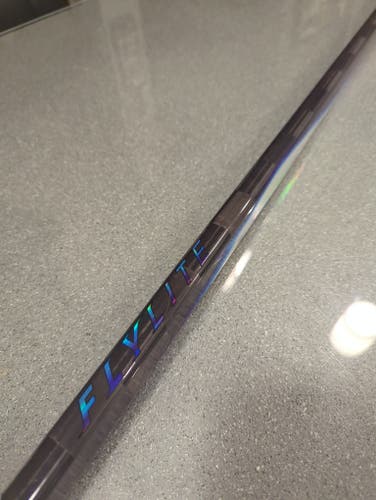 Bauer Vapor FlyLite Left Hand Hockey Stick P28 77 Flex (New)