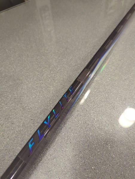 Bauer Vapor FlyLite Left Hand Hockey Stick P28 77 Flex (New)