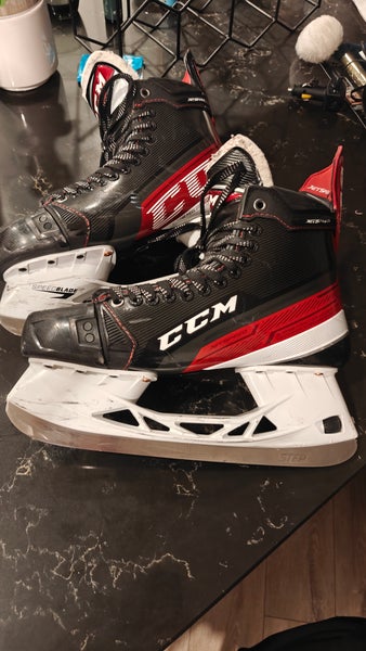 2022 CCM JetSpeed FT4 Hockey Skates Regular Width 11 (Used)