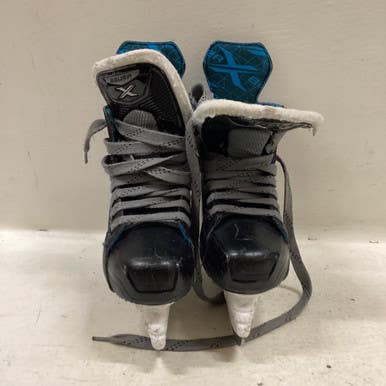 Used Bauer X Junior Hockey Skate Junior 02 11725-S000494976