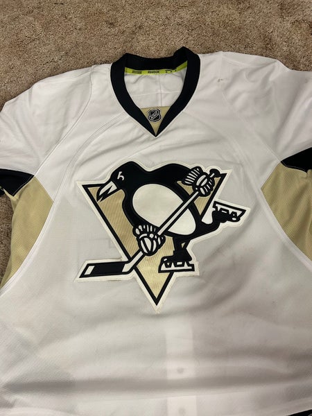 Kasperi Kapanen Penguins Authentic Size 56 Jersey (Used)