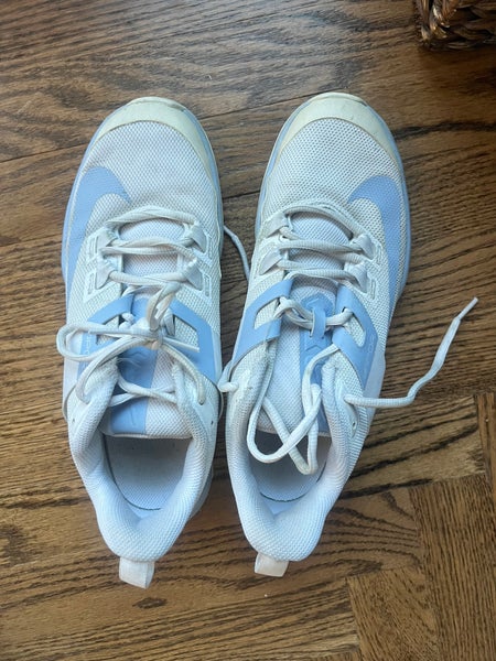 White Women's Size M 7.5 (W 8.5) Adult Nike Vapormax Shoes (Used)