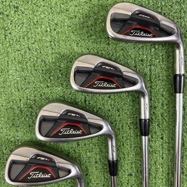 Titleist AP1 712 Iron Set 3-PW GW S300 Dynamic Gold Steel Stiff