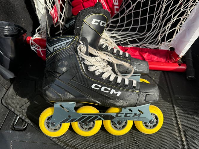 CCM Inline Skates Size 9 (Used)