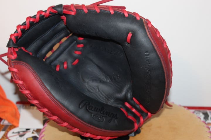 Catcher's RH Rawlings Gold Glove Elite Baseball Glove 32.5" (Used)