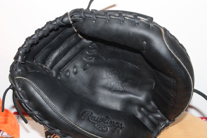 Catcher's RH Rawlings Heart of the Hide Baseball Glove 34" (Used)
