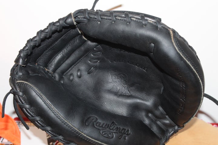 Catcher's RH Rawlings Heart of the Hide Baseball Glove 34" (Used)