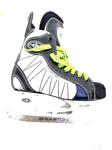 Used Easton TYPHOON Junior Hockey Skate Junior 03 11860-S000301651