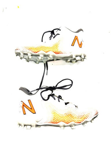 Used New Balance LAX Cleats Boys White Junior 05.5 11860-C000301629