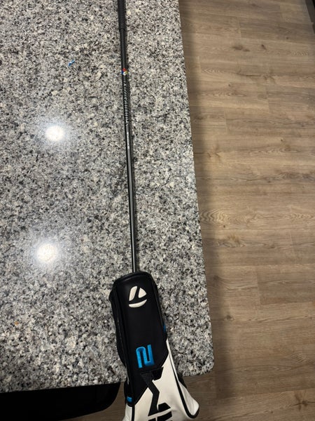 Men's TaylorMade Sim2 Right Handed Driver Stiff Flex 9 Loft (Used)