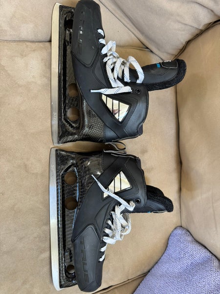 2024 True SVH Pro Two-Piece Goalie Skates – Senior 10 | Regular Width (READ DESCRIPTION)