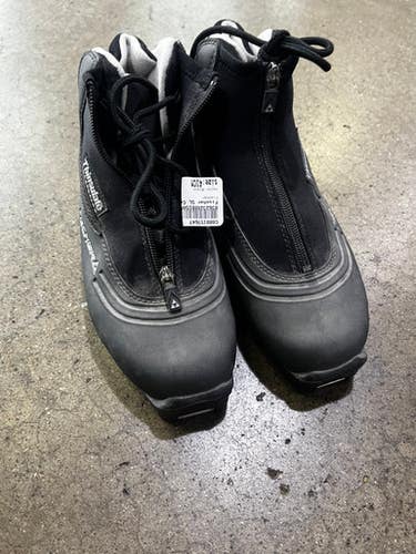 Fischer Used Cross Country Ski Boots