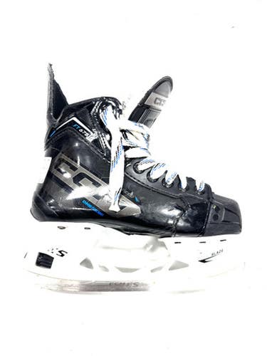 Used CCM FT675 Junior Hockey Skate Junior 03 11860-S000297731