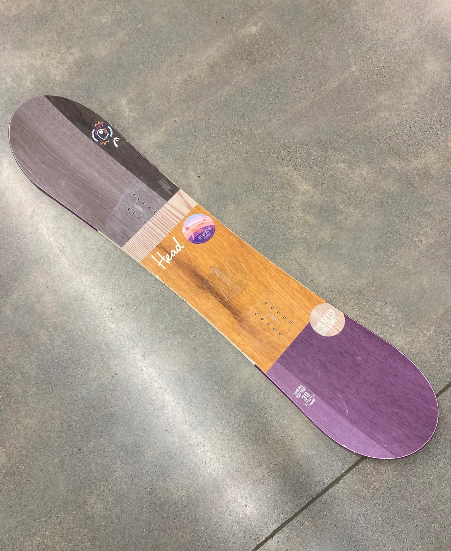 HEAD Spring 139cm Snowboard | No Bindings | SidelineSwap | Buy and