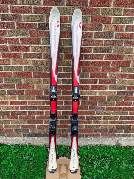 All Mountain 170 cm Rossignol Axium Skis With Marker Bindings (Used)