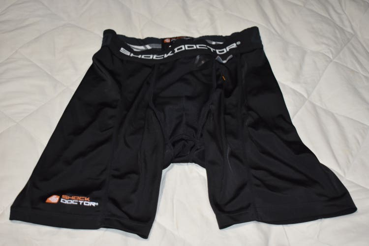 Shock Doctor 221 Compression Base Layer w/Cup Pocket, Black, Men's XL