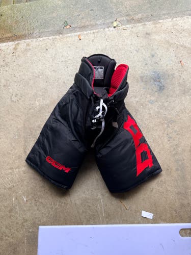 Carolina Hurricane’s Senior Large CCM HP45 Hockey Pants (Used)