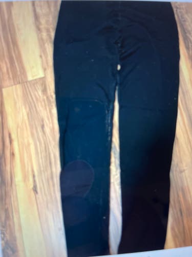 Women's Helly Hansen Thermal Pants, XL (Used)