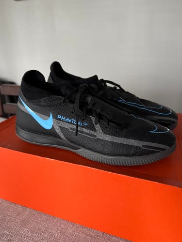 Black with blue Unisex Size M 7.0 (W 8.0) Nike PHANTOM GT2 ACADEMY DF Turf Shoes (Used)