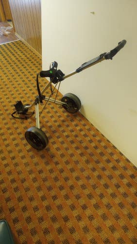 Bag Boy LT-400 2-Wheeled Pushcart