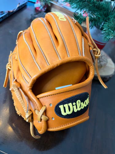 2024 Infield RH Wilson A2000 Baseball Glove 11.75" (New)