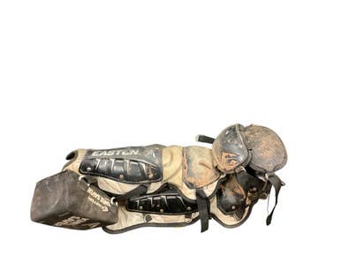 Used Easton ADULT LEG GAURD Catchers Leg Guards Black Adult 11846-S000097476