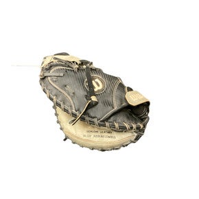 Used Wilson A360 BB/SB Catchers LH Throw Black 31 1/2" 11846-S000097336