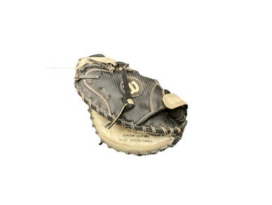 Used Wilson A360 BB/SB Catchers LH Throw Black 31 1/2" 11846-S000097336