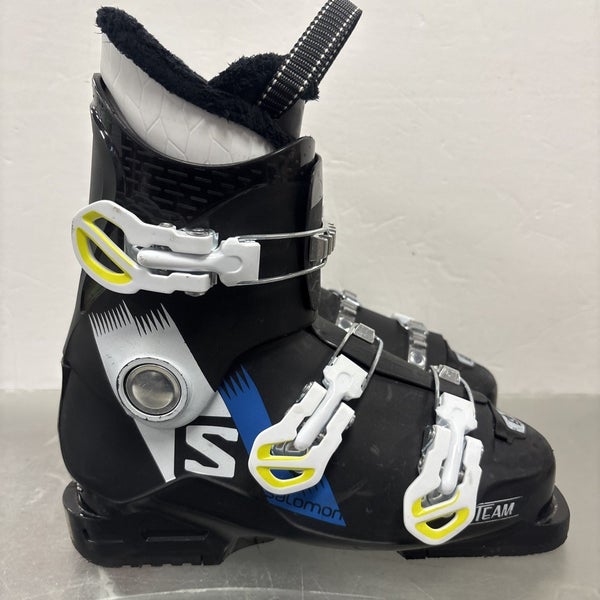 Mondo Size 24 , 24.5 Salomon Team Downhill Ski Boots. U.S. Size Boys 6 Womens 7