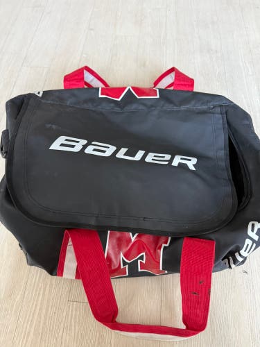 Black Adult Unisex Bauer Duffle Bag (Used)