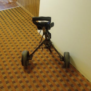 Bag Boy M330 2-Wheel Pushcart