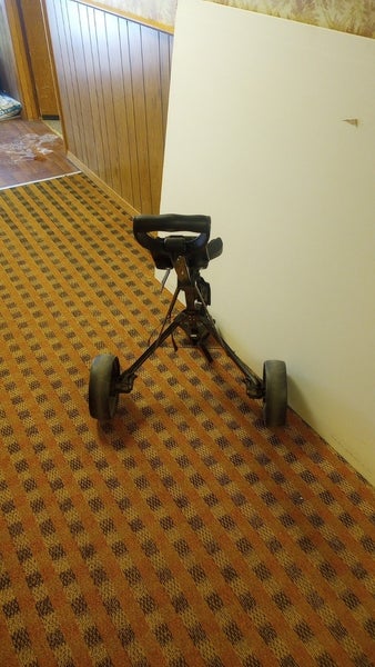 Bag Boy M330 2-Wheel Pushcart