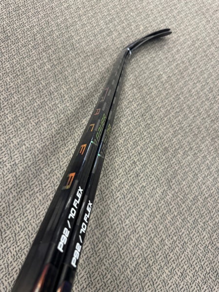 2-Pack Senior Black  Bauer Nexus Tracer Left Hand Hockey Stick P92 70 Flex (New)