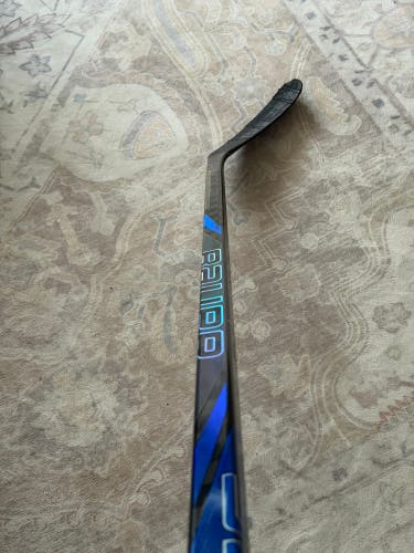 Senior Bauer Nexus Tracer Right Handed Hockey Stick P28M 87 Flex Pro Stock (Used)