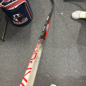 Senior Bauer Vapor Hyperlite Right Handed Hockey Stick P88 70 Flex (New)