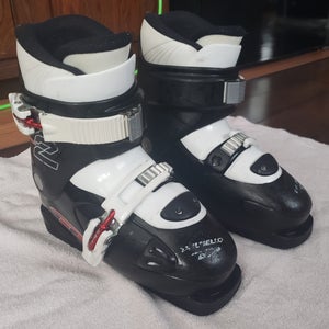 KIDS 22.5 SKI BOOTS Dalbello CX SPORT 2 SHELL SIZE 262mm/ BOYS YOUTH size 3.5 - 4 *USED* WASHED