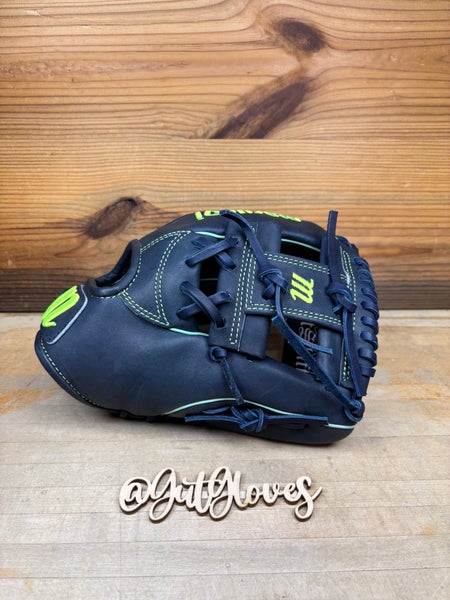 Marucci 11.5” Night Shift - Limited Edition - Exclusive “Space City”