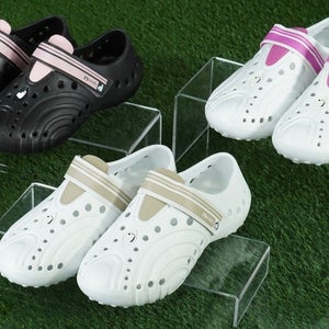 (3 PAIR) HOUNDS BY DAWGS WOMEN'S 5/6 ULTRALITES CLOGS SANDALS NWT, BRAND NEW!!