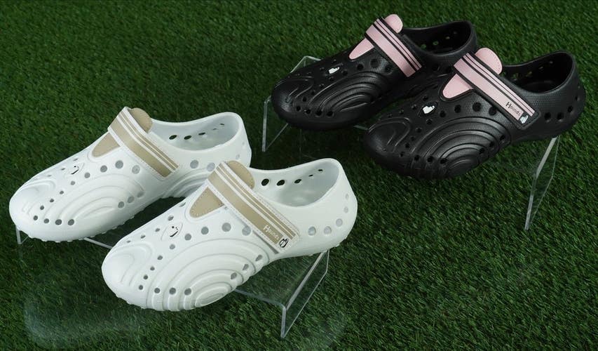 (2 PAIR) HOUNDS BY DAWGS WOMEN'S 5/6 ULTRALITES CLOGS SANDALS NWT, BRAND NEW!!